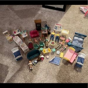 Doll house accessories